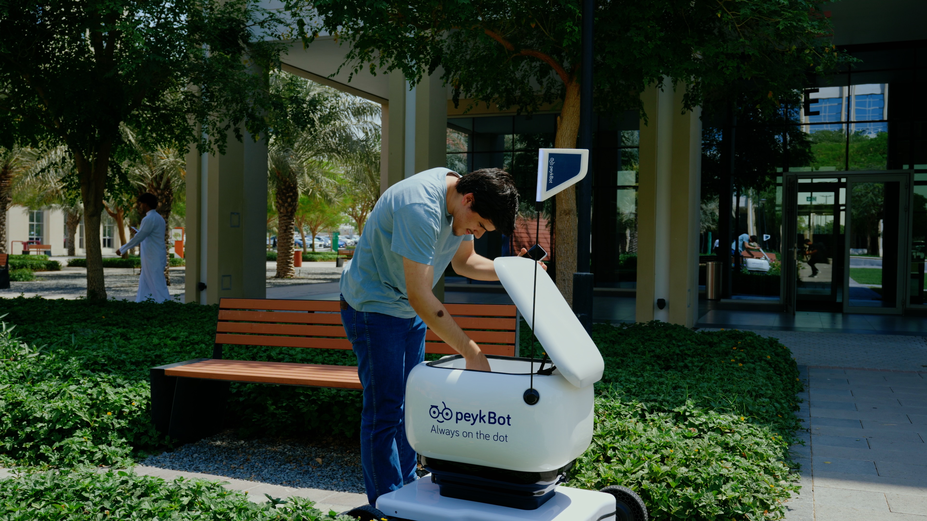 PeykBot is the worlds first fully modular delivery robot