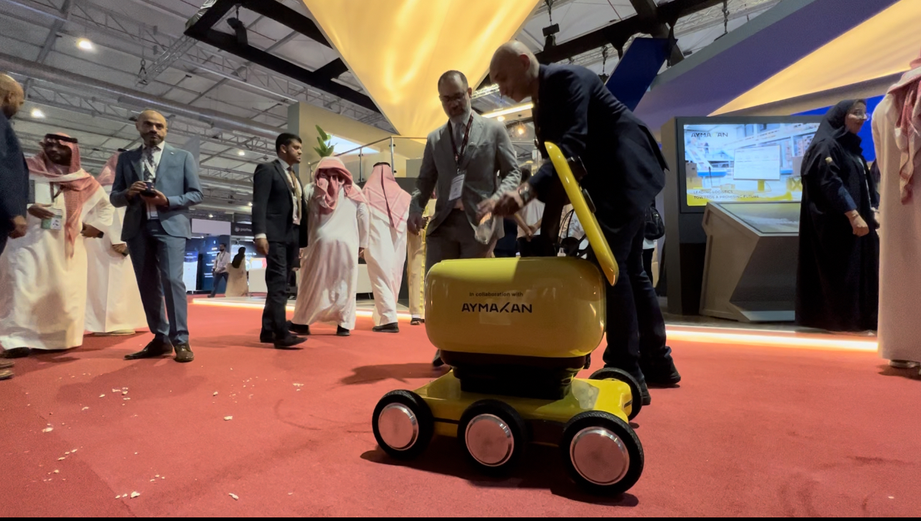 How PeykBot can revolutionise within indoor exhibitions